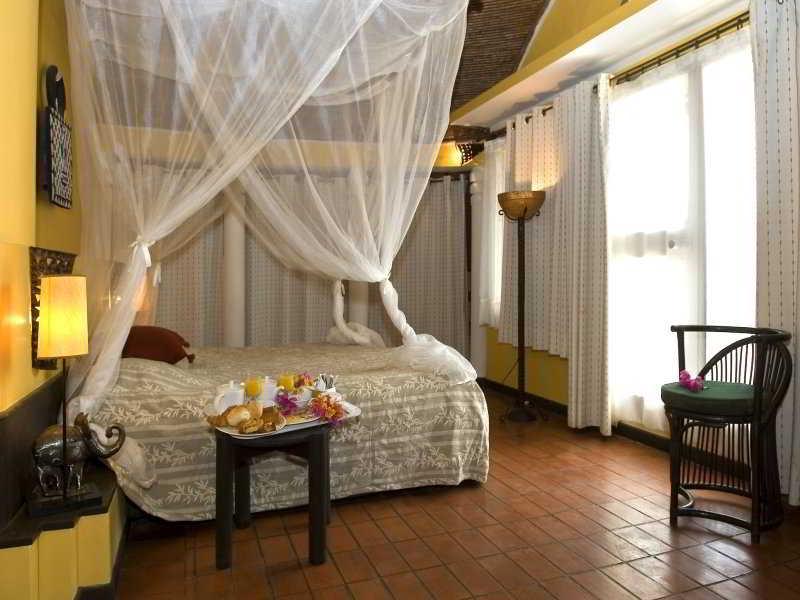 Espadon Hotel Мбур Экстерьер фото