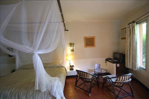 Espadon Hotel Мбур Номер фото